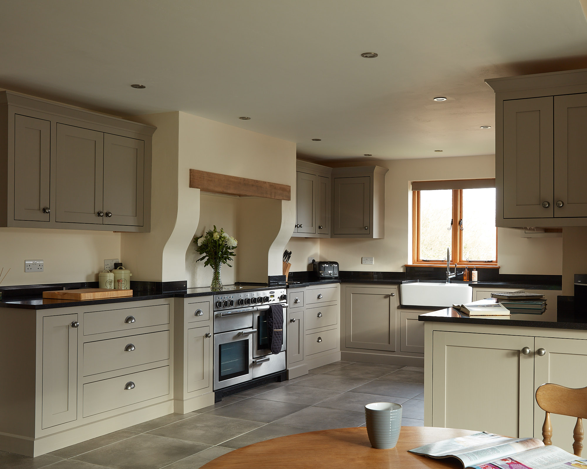 We make kitchens - Stowe Building Contractors